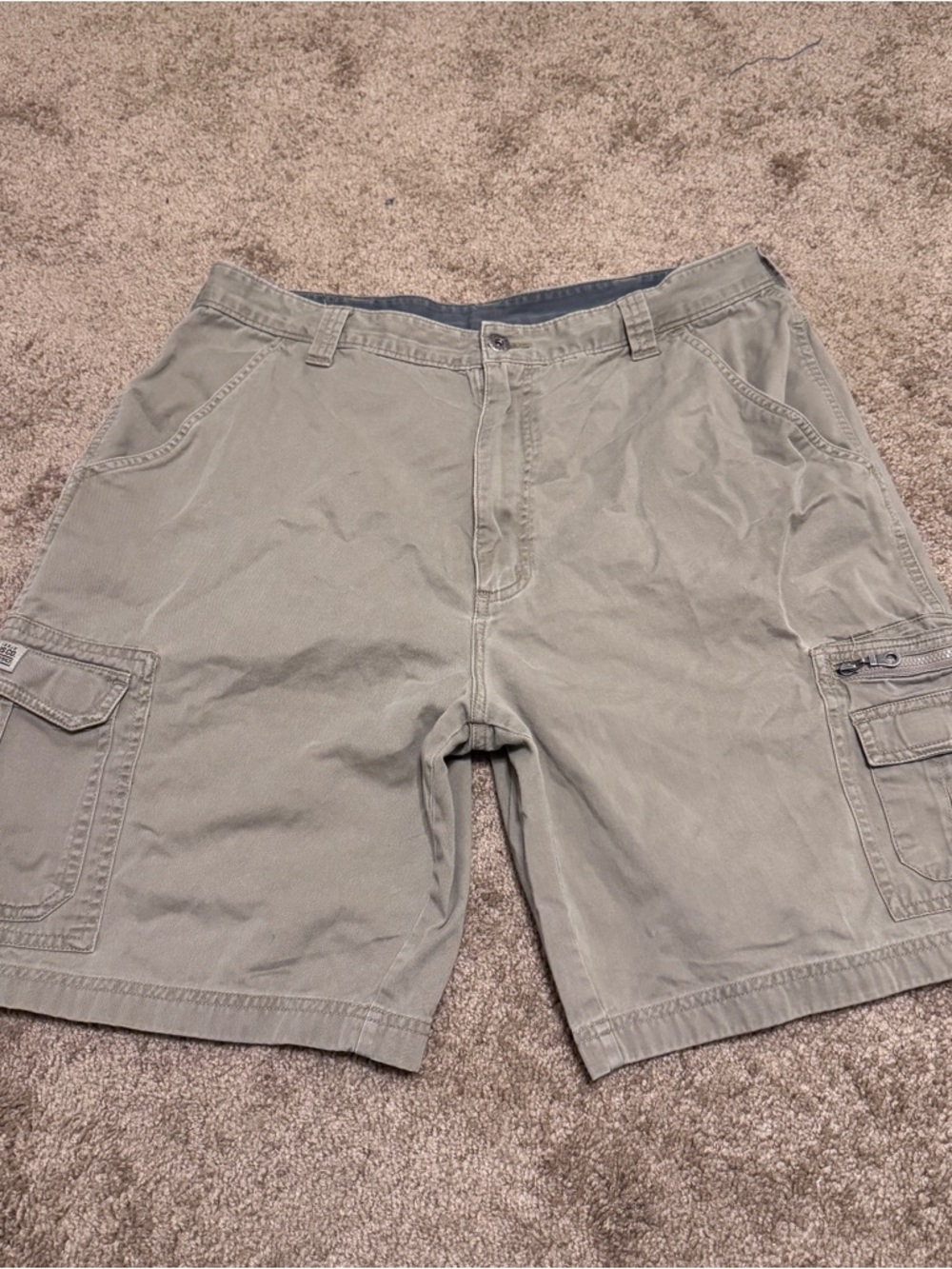 WRG Jeans Co Cargo Shorts Mens 36 Beige 8'' Inseam Logo Casual